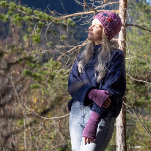 Wollmütze Daful Lila Mix Tragebeispiel